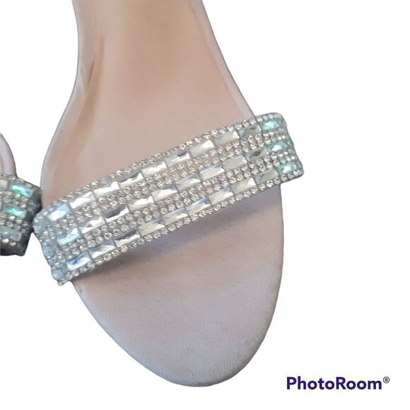 Steve Madden Lucite Clear Ankle Strap Block Heel Dress Sandals with Rhinestones - Picture 4 of 6